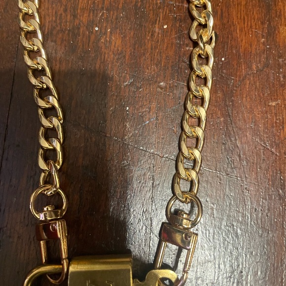 Louis Vuitton lock with unbranded chain and bracelet.lock 316, 321 - Picture 2 of 4